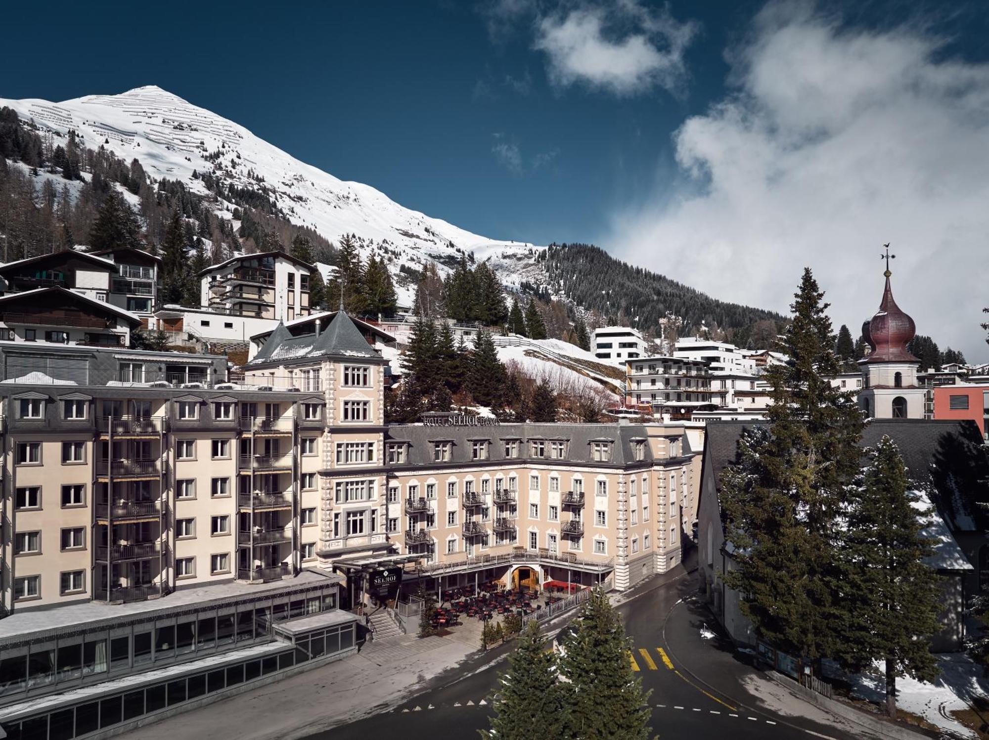 Precise Tale Seehof Davos Exterior photo The resort of Val d'Isère